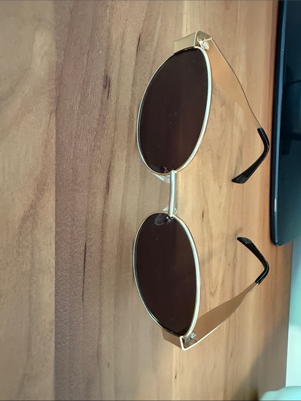 Gold Frame Brown Lens Round Sunglasses - Unbranded - Picture 1 of 2